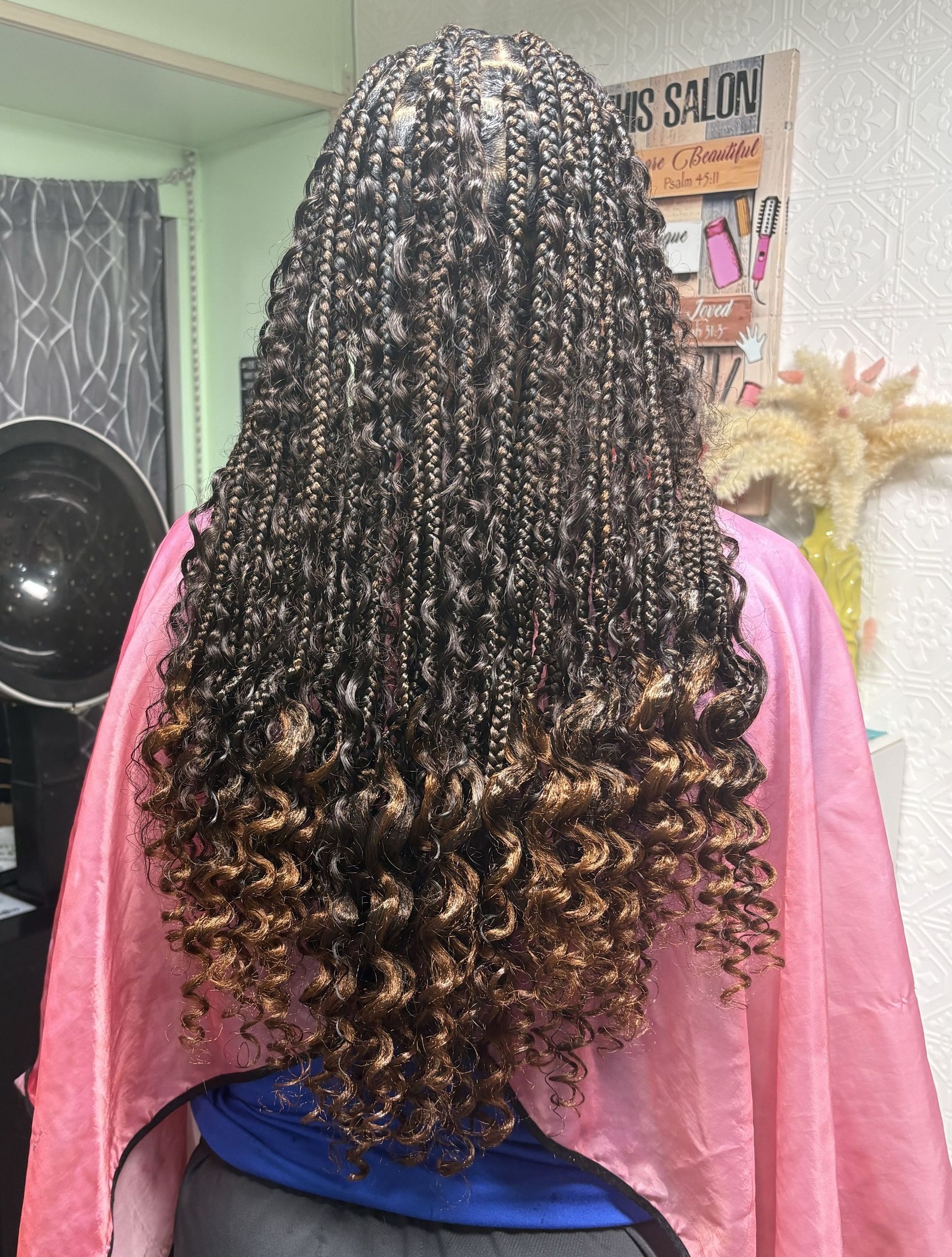 Medium Knotless Braids